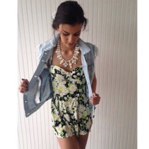 LF Daisy Romper NWT